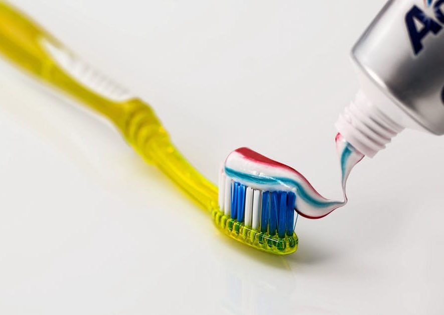 toothbrush-toothpaste-dental-care-clean-40798