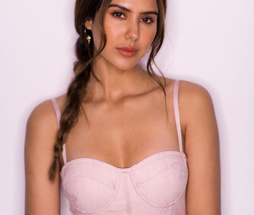 sonam bajwa